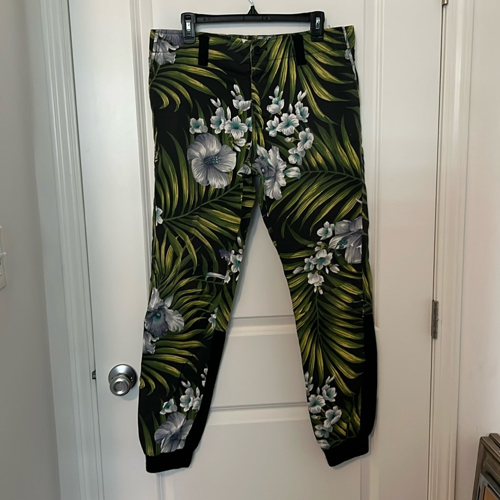 Hawaiian/tiki joggers for men.